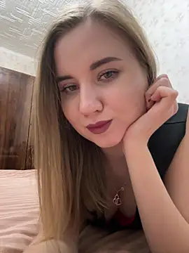 Snapshot of AleksiyaHot chatting on 01/15/26, 02:10 AleksiyaHot online show from 01/15/26, 02:10