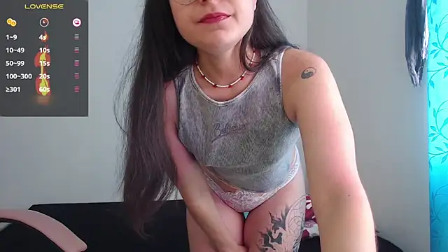 Snapshot of Vicky_cristinax chatting on 10/29/25, 09:05 Vicky cristinax online show from 10/29/25, 09:05