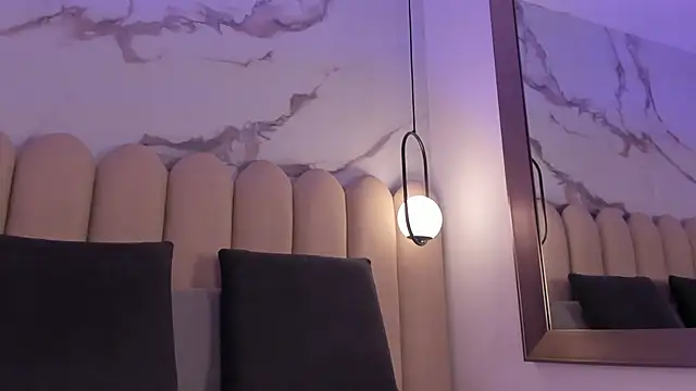 Vittoria  rossi online show from 12/20/25, 02:24