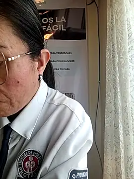 Valentina--1 online show from 04/01/26, 01:41