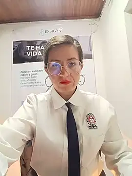 Valentina--1 online show from 06/01/26, 09:55