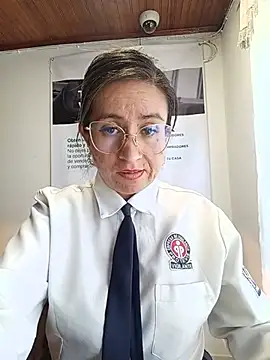 Snapshot of Valentina--1 chatting on 07/06/26, 03:03 Valentina--1 online show from 07/06/26, 03:03