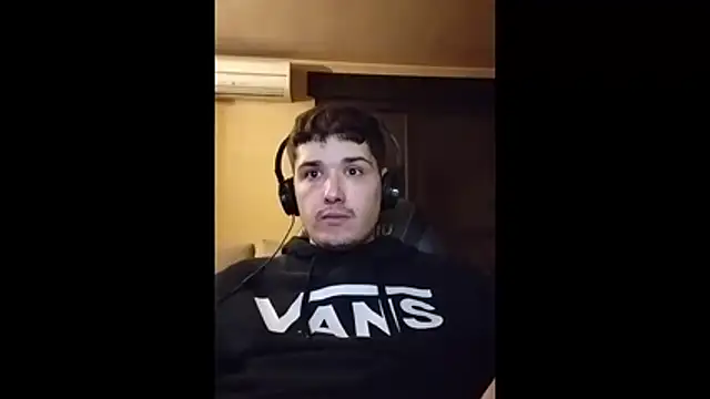 Snapshot of neneaburrido chatting on 11/23/25, 03:50 neneaburrido online show from 11/23/25, 03:50