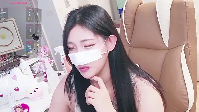Milk Sola online show from 05/25/26, 12:44