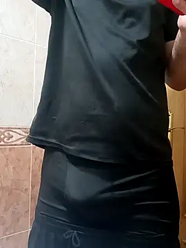 leohot2xx online show from 06/12/26, 12:20