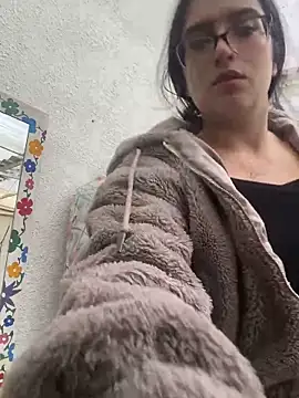 Kloe Novoa online show from 11/14/25, 01:10