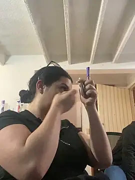 Kloe Novoa online show from 12/01/25, 01:16