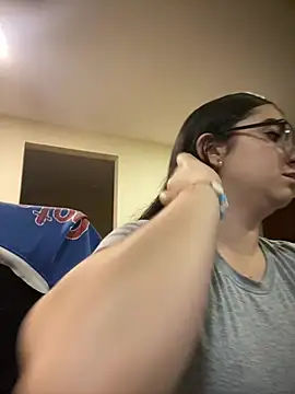 Kloe Novoa online show from 03/05/26, 12:12