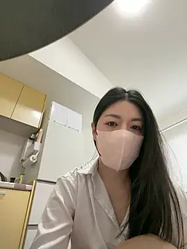 akimix xoxo online show from 03/18/26, 04:04