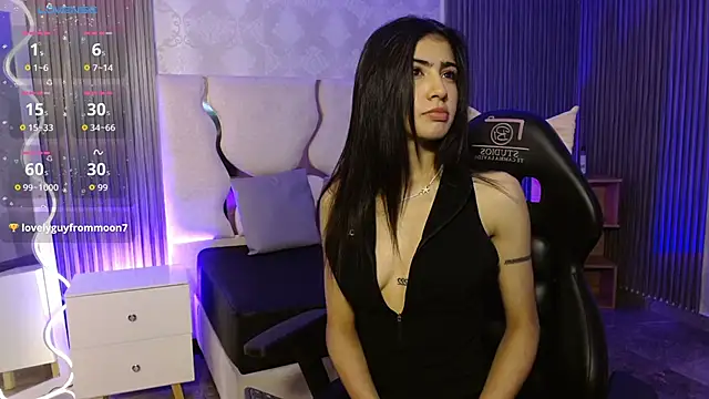 MAIILY TAY online show from 11/06/25, 12:17