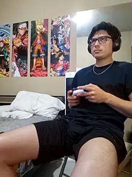 Ais B10 online show from 11/08/25, 03:29