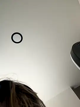 Snapshot of Alanna-foxx chatting on 10/30/25, 09:48 Alanna-foxx online show from 10/30/25, 09:48