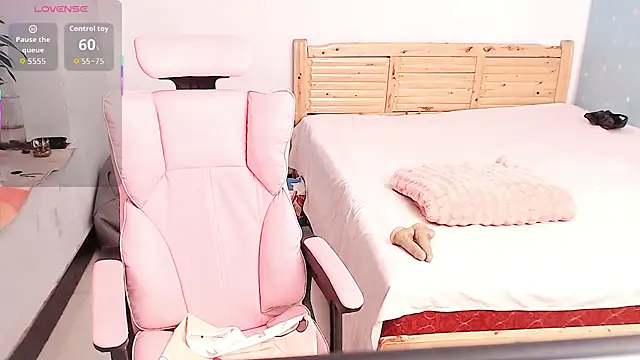 Ava-baby-8899 online show from 12/20/25, 04:14