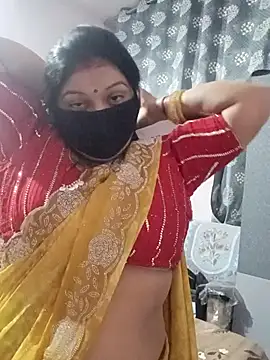 Snapshot of Best_couple2001 chatting on 11/16/25, 03:28 Best couple2001 online show from 11/16/25, 03:28