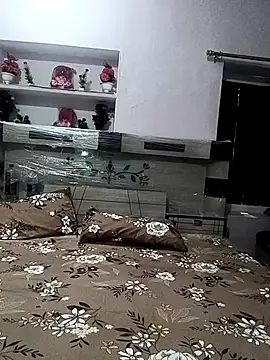 Snapshot of Best_couple2001 chatting on 11/23/25, 07:08 Best couple2001 online show from 11/23/25, 07:08