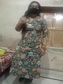 Snapshot of Best_couple2001 chatting on 11/30/25, 03:16 Best couple2001 online show from 11/30/25, 03:16