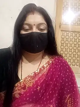 Snapshot of Best_couple2001 chatting on 12/01/25, 06:18 Best couple2001 online show from 12/01/25, 06:18