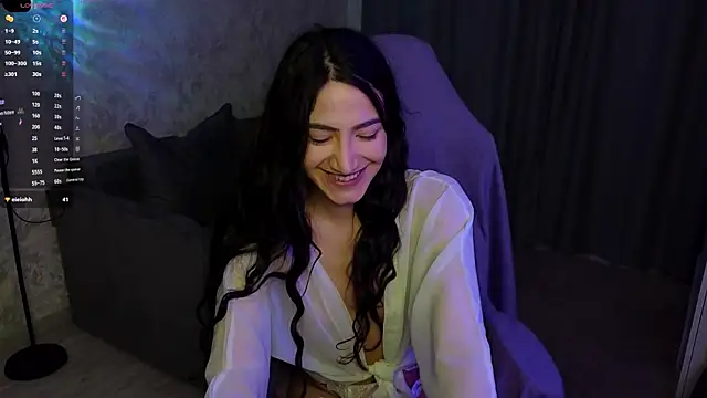 Mulan Lo online show from 03/29/26, 11:05