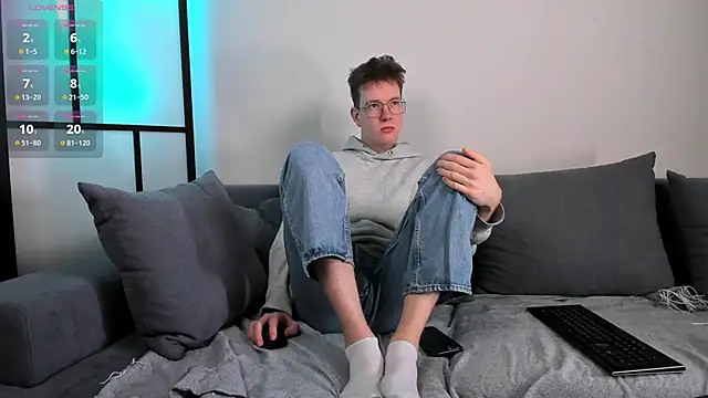 Teddy Parker online show from 11/09/25, 07:28