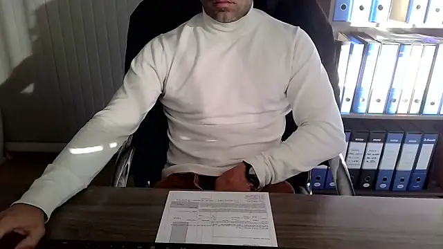 Evasionee online show from 12/22/25, 08:11