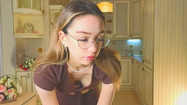 Snapshot of DeiraCharson chatting on 11/09/25, 03:05 DeiraCharson online show from 11/09/25, 03:05