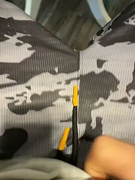 Quickcum2201 online show from 10/24/25, 02:35