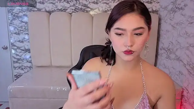 Afrodita Wild v online show from 12/16/25, 08:03