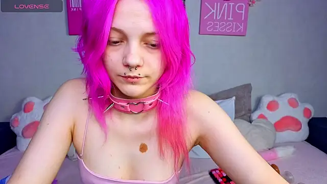 KittieHeart online show from 04/11/26, 01:10