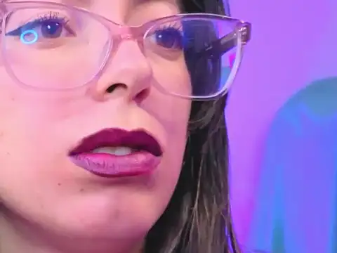 zylla storn online show from 02/11/26, 08:19