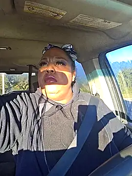 Snapshot of TigOBittiesTheOriginal chatting on 11/05/25, 01:11 TigOBittiesTheOriginal online show from 11/05/25, 01:11