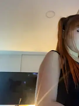 GiaStonne online show from 12/03/25, 03:03