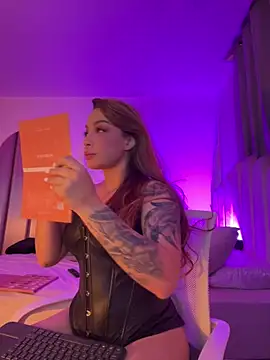 GiaStonne online show from 03/22/26, 03:32