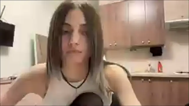 AidaGloshen online show from 11/25/25, 06:08