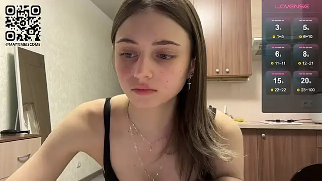 AidaGloshen online show from 04/01/26, 04:04