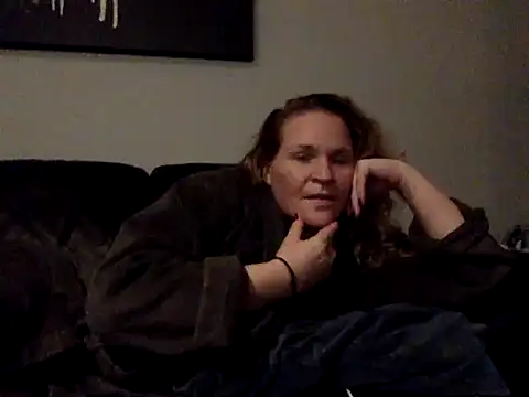 Dinslavnu online show from 10/28/25, 06:21