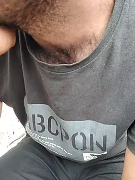 Snapshot of Rajkumarbhaiiii chatting on 12/02/25, 03:34 Rajkumarbhaiiii online show from 12/02/25, 03:34