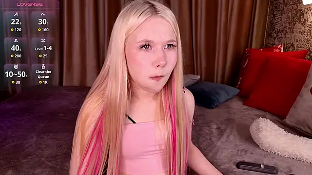 VivieSunn online show from 04/09/26, 03:06