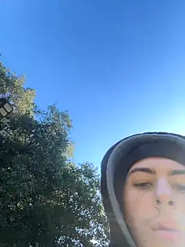 Snapshot of slimshadypt2 chatting on 11/26/25, 05:03 slimshadypt2 online show from 11/26/25, 05:03