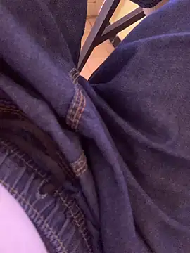 Unique-Man online show from 11/12/25, 12:49