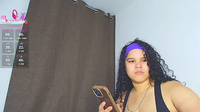 Snapshot of Kesha_rosse_ chatting on 06/19/26, 07:01 Kesha rosse online show from 06/19/26, 07:01