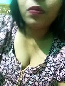 Chadni19 online show from 12/17/25, 11:38