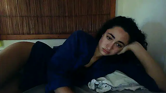 eleganceafterdark online show from 11/27/25, 01:57