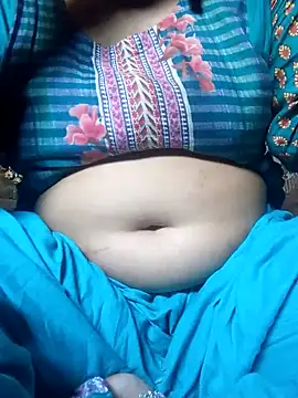 Naughty Mow online show from 10/30/25, 04:25