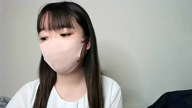 yua chan00 online show from 12/19/25, 06:04