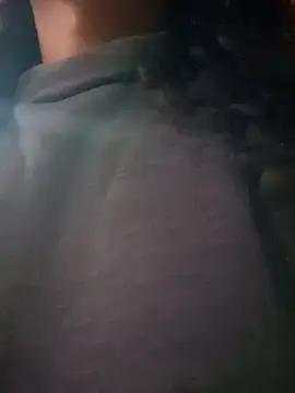 Snapshot of ErosyVenus69 chatting on 11/16/25, 02:50 ErosyVenus69 online show from 11/16/25, 02:50