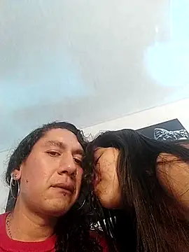 Snapshot of ErosyVenus69 chatting on 12/14/25, 01:33 ErosyVenus69 online show from 12/14/25, 01:33