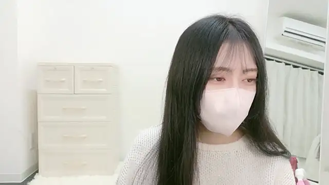 Snapshot of annachan_v chatting on 04/06/26, 02:40 annachan v online show from 04/06/26, 02:40