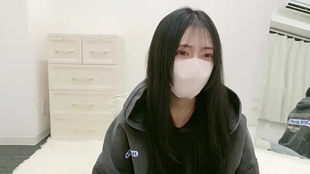 Snapshot of annachan_v chatting on 04/07/26, 02:28 annachan v online show from 04/07/26, 02:28