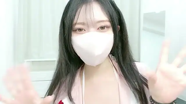 Snapshot of annachan_v chatting on 04/11/26, 09:46 annachan v online show from 04/11/26, 09:46