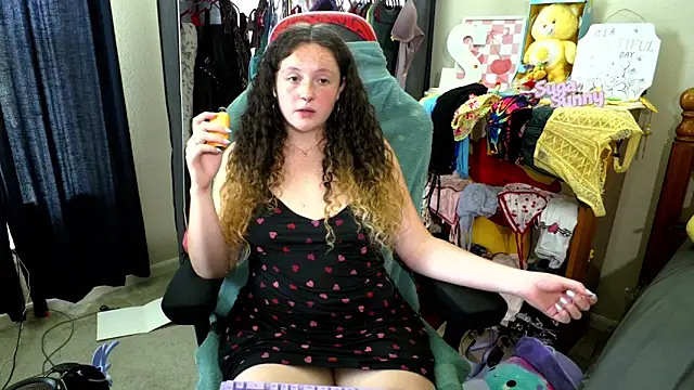 sugasunny04 online show from 05/15/26, 04:36